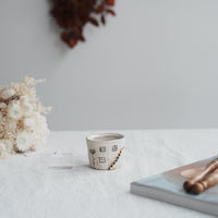 Akemi Suzuki 鈴木明美 - White Wall Tea/Sake Cup AS04