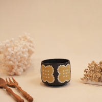 Kei Mitsumochi ミツ持啓 Flower with Black Background Mug - Yellow KM60