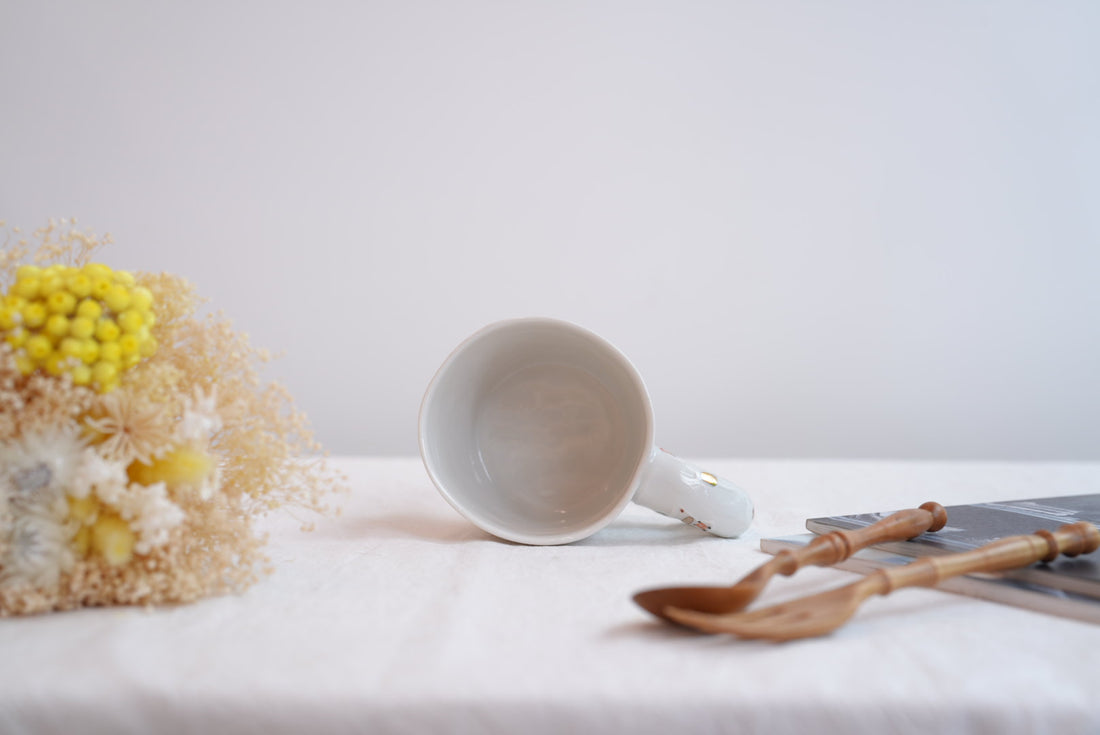 Hamasaka Naoko 浜坂尚子  Hand Painted Gold Deco Mug - HN08 #2