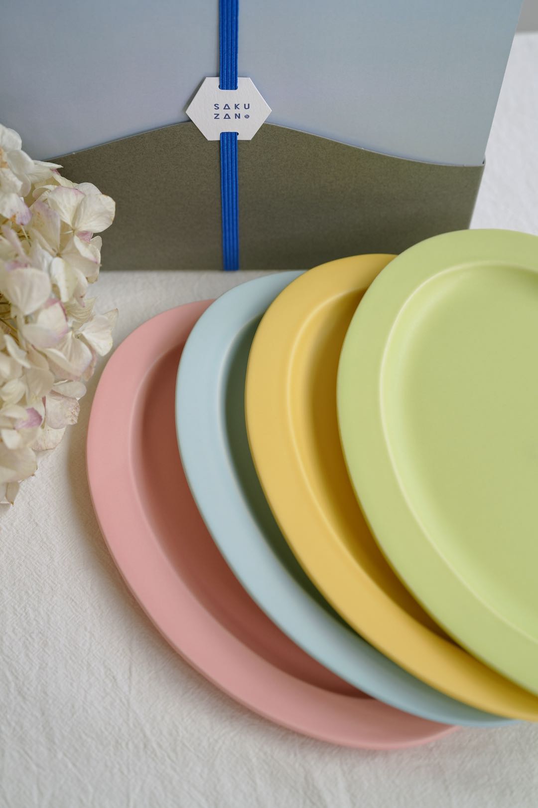 SAKUZAN Sara Gift H Set (4 Medium Oval Plates)