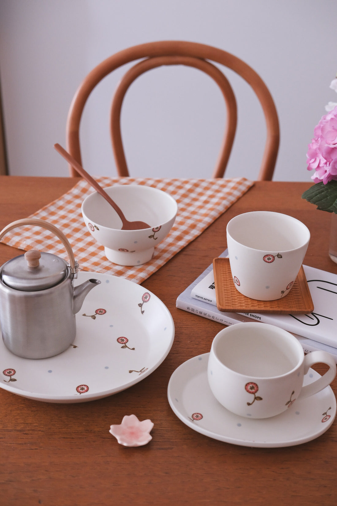 Tobe-ware Rose Collection