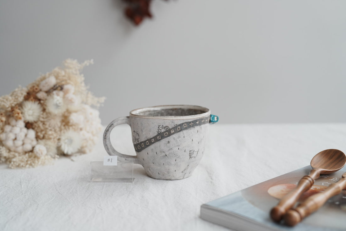 Akemi Suzuki 鈴木明美 - Road Collection Mug - Blue Car AS22