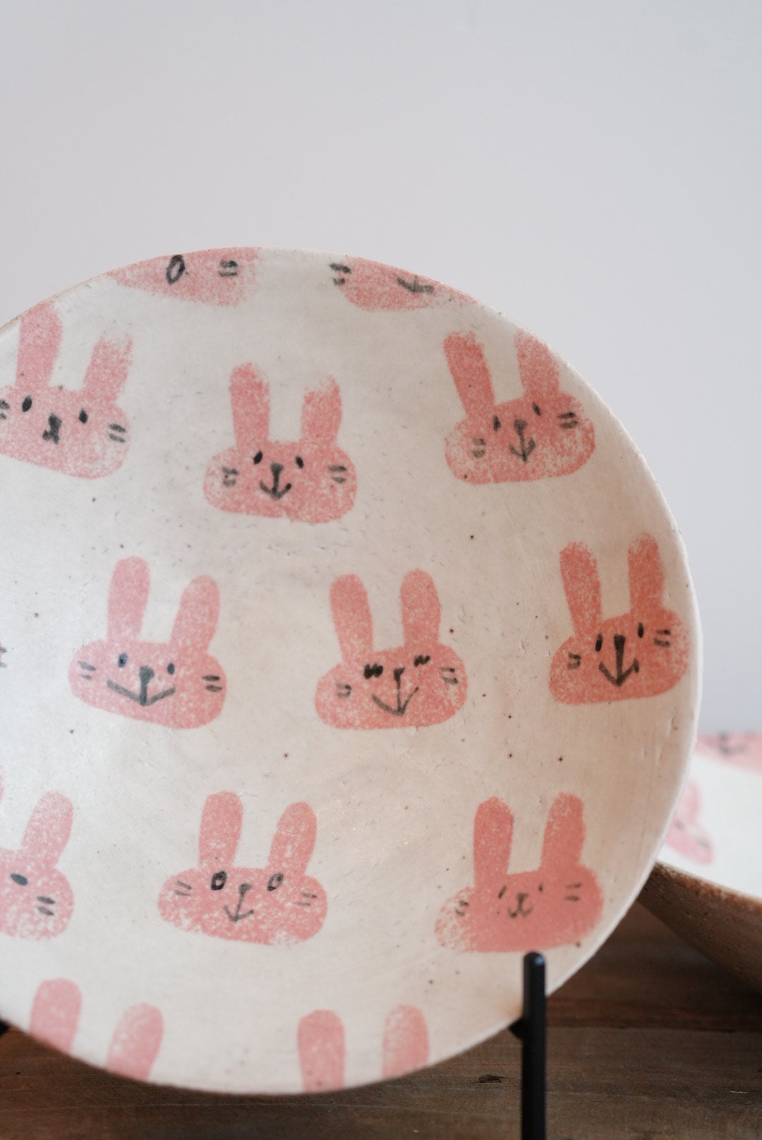 Tomotaro 岡村友太郎 - Rabbit Deep Bowl