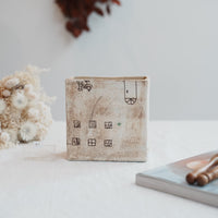 Akemi Suzuki 鈴木明美 - White Wall Collection Clock AS23