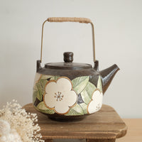 Cool Banana Black Pottery with Gold Detailing Teapot