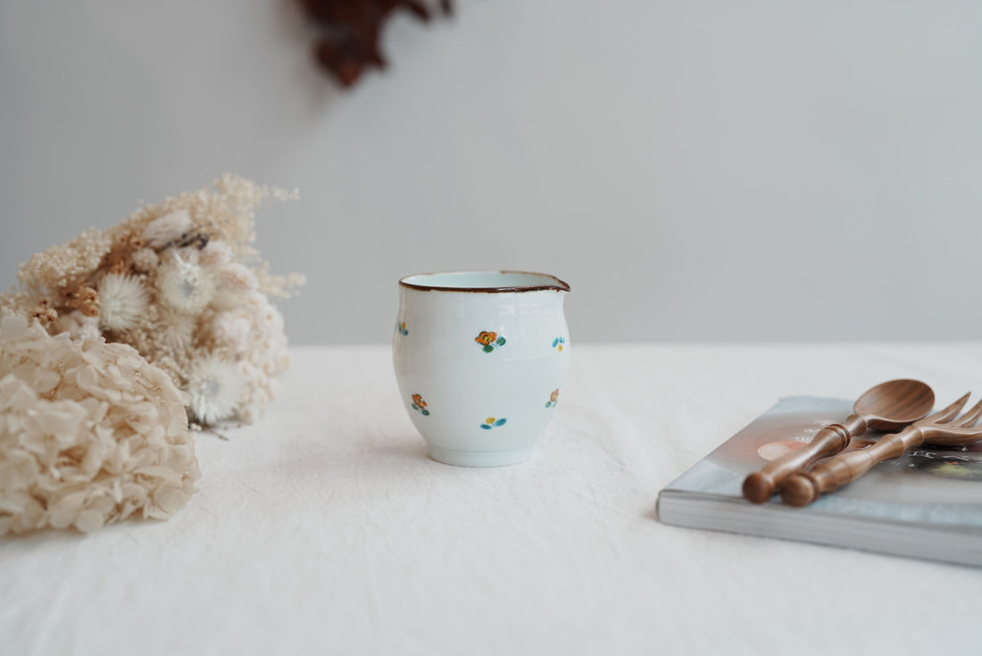 TATA Pottery Studio 田中大輝 & 田边桂- Porcelain Mini Jug TP16 #1