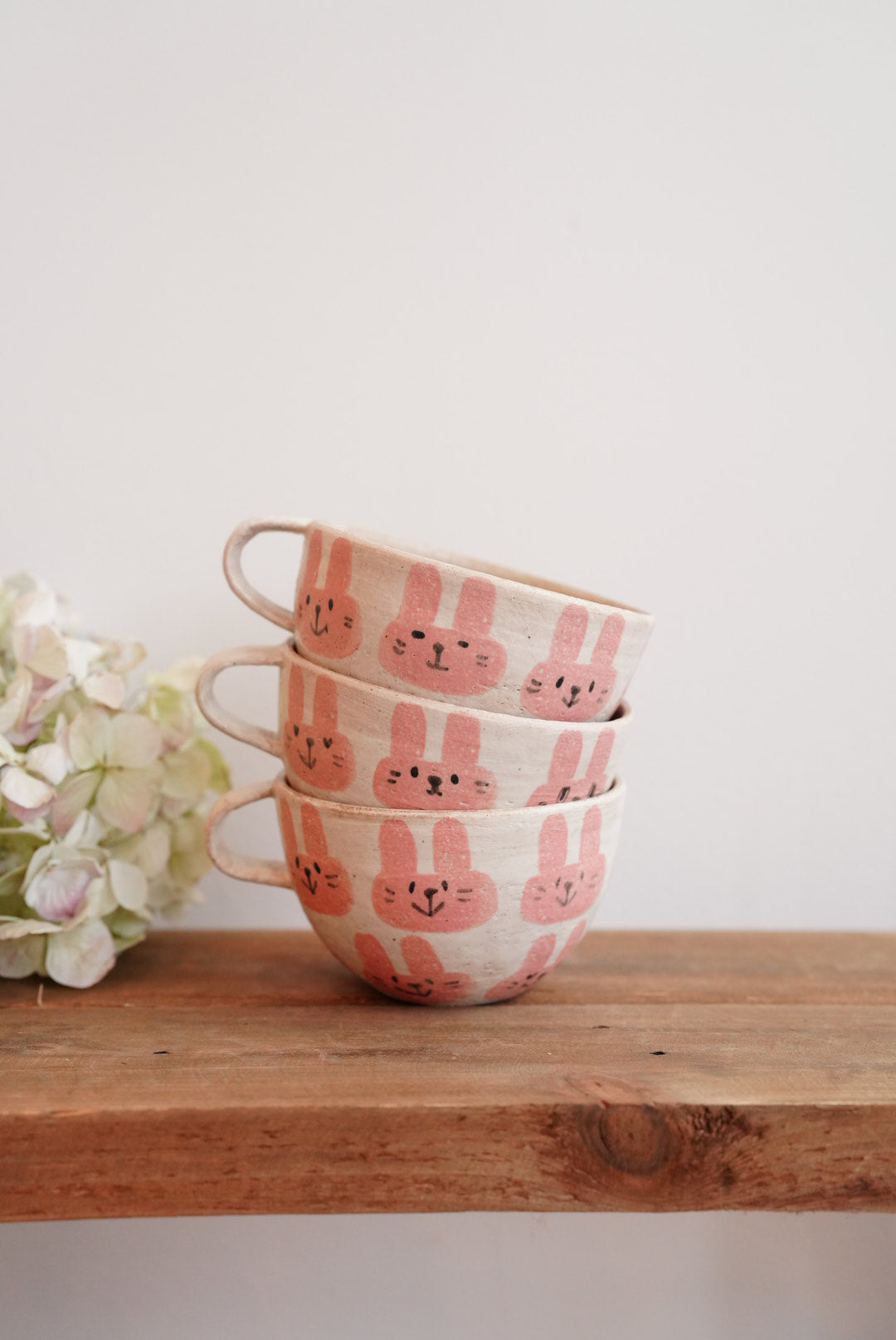 Tomotaro 岡村友太郎 - Rabbit Round Mug