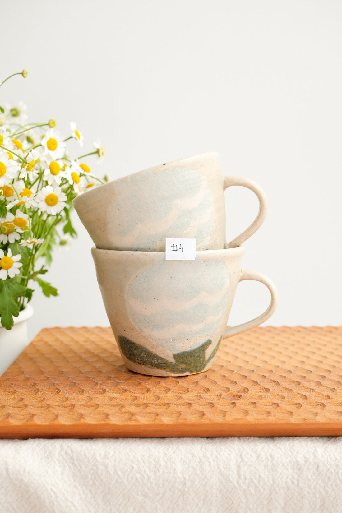 Makiko Okizawa 冲澤真纪子- Spring Mug MA01