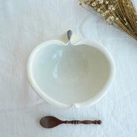 Hirokazu Furutani 古谷浩一 - White Apple Shaped 19cm Bowl HF04