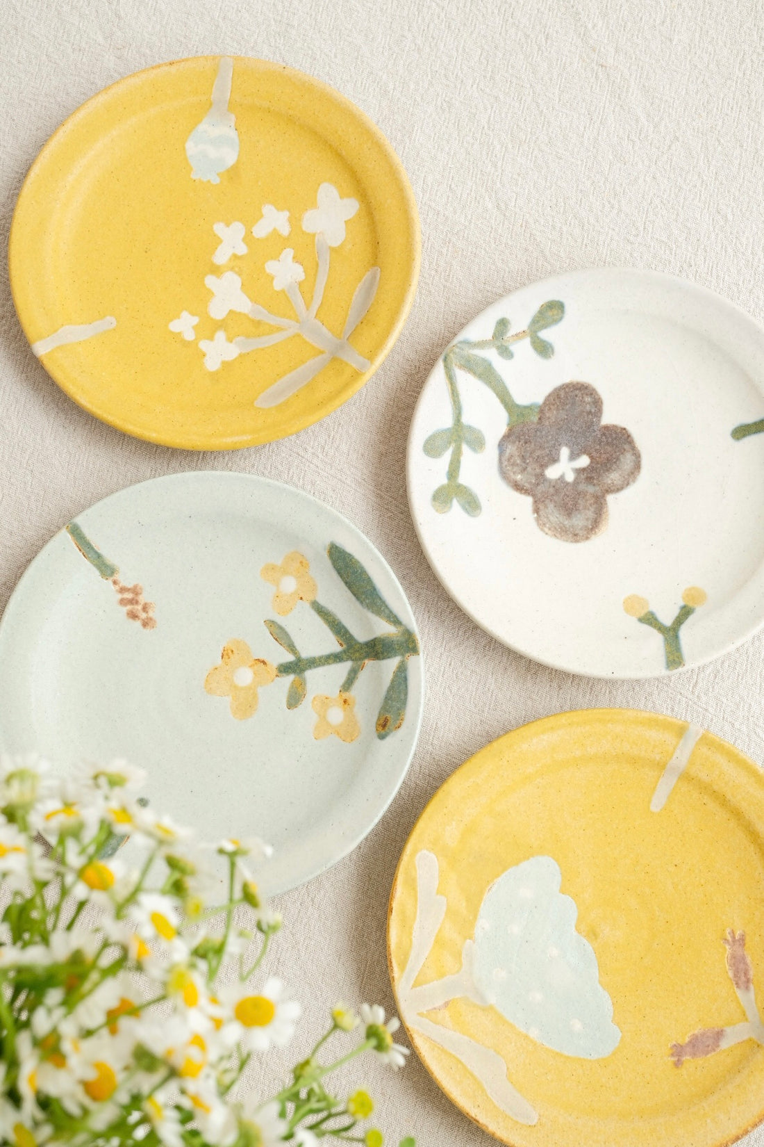 Makiko Okizawa 冲澤真纪子- 15cm Flower Plate MA05