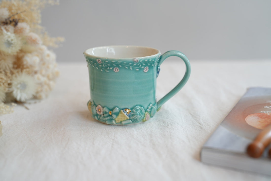 Kimiko Yamamoto 山本貴美子 - Cat Mug KY01