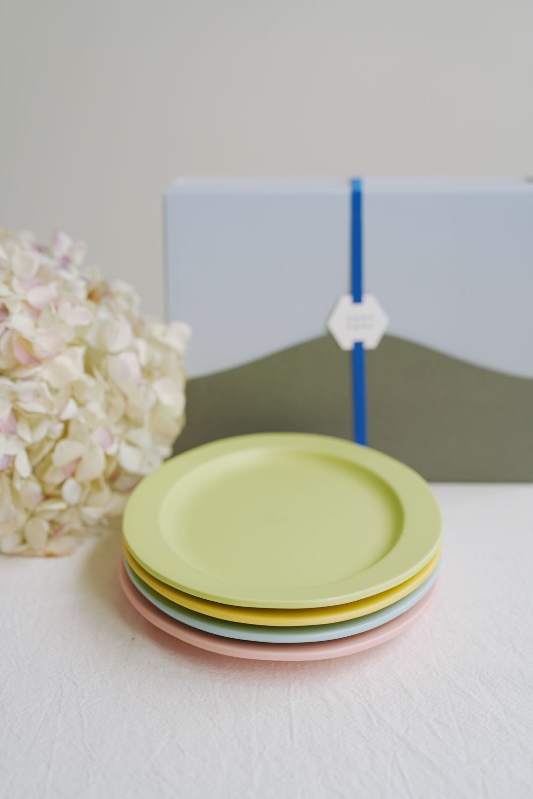 SAKUZAN Sara Gift H Set (4 Medium Oval Plates)