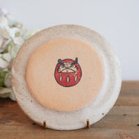 Tomotaro 岡村友太郎 - Daruma Round Plate