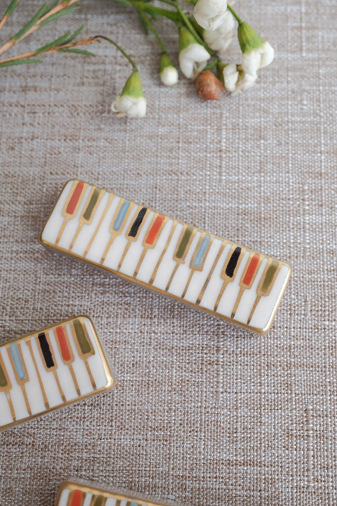 Natsumi Iino 飯野夏實 Chopstick Rest NI022