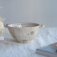 Akemi Suzuki 鈴木明美 - White Wall Double Handled Bowl AS09