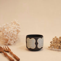 Kei Mitsumochi ミツ持啓 Flower with Black Background Mug - Blue KM65