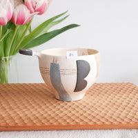 Hacorie 石丸和美 Egg Shaped Mug HC02