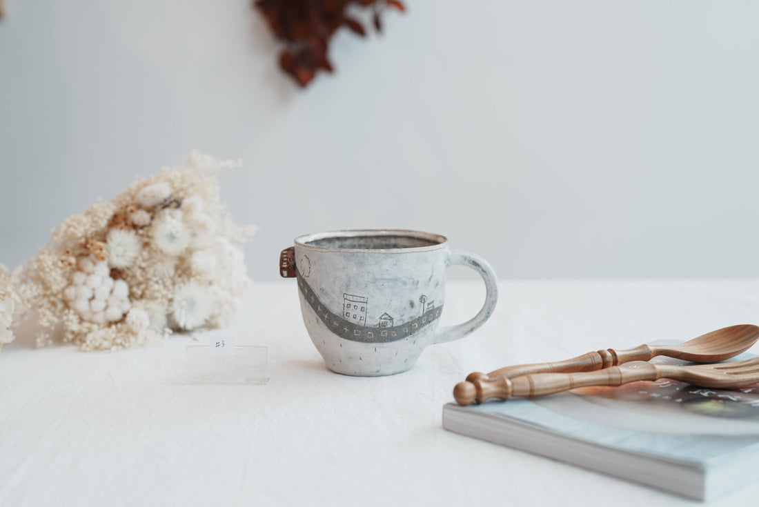 Akemi Suzuki 鈴木明美 - Road Collection Mug - Red Mug AS28