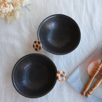 Akemi Suzuki 鈴木明美 - Mushroom handle Bowl AS33