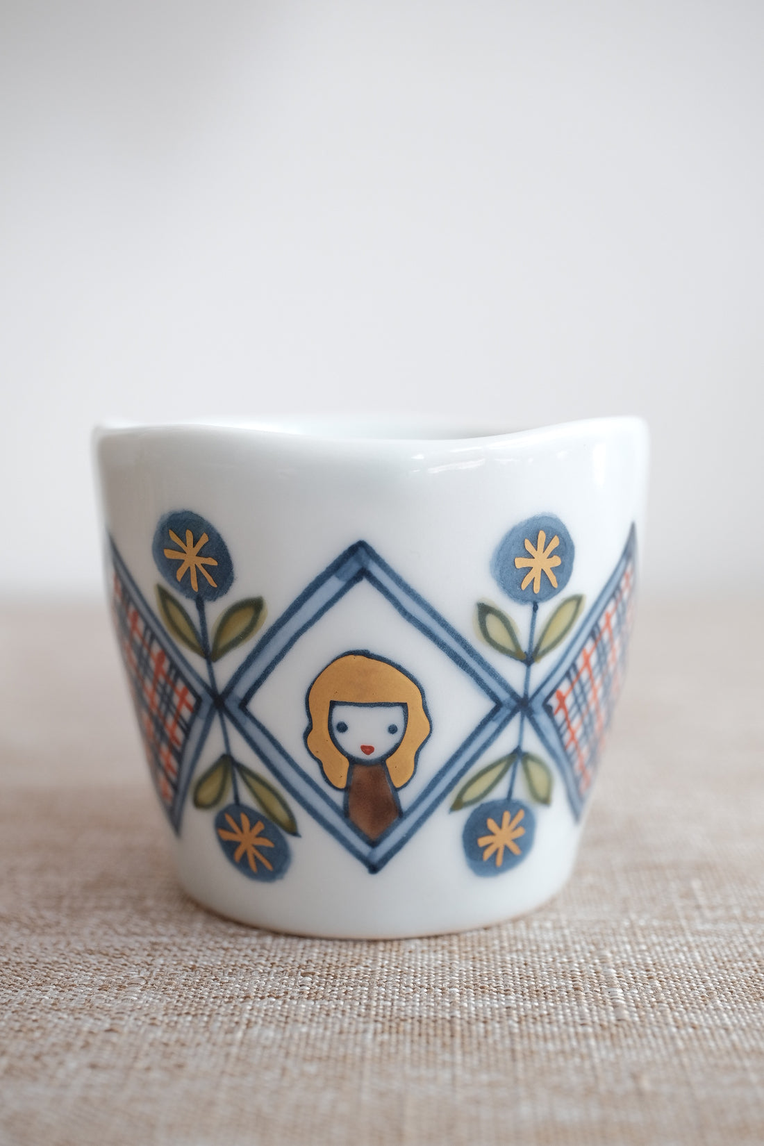 Natsumi Iino 飯野夏實 Small Sake Cup - Girl NI008