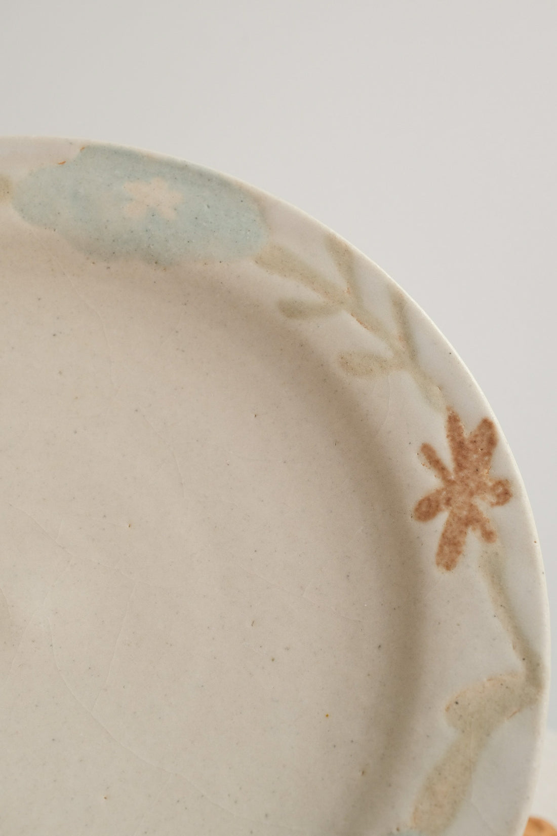 Makiko Okizawa 冲澤真纪子- Medium Saucer MA10