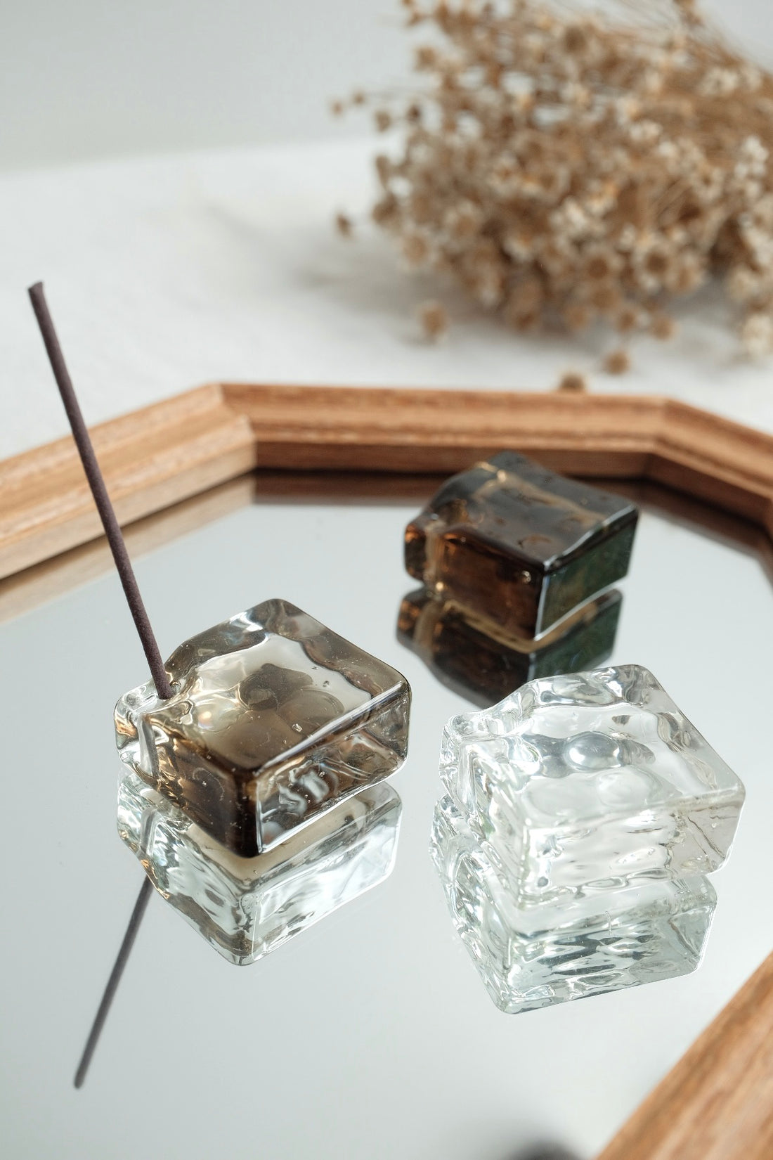 KOUSAIDO - Incense Holder Glass Stand