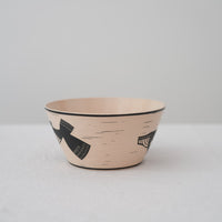 Shirogarasu Studio Humpback Whale Large Bowl