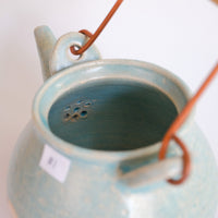 Boobee Studio 吉林三千代 - Small Teapot with Handle on the Top BS05-1