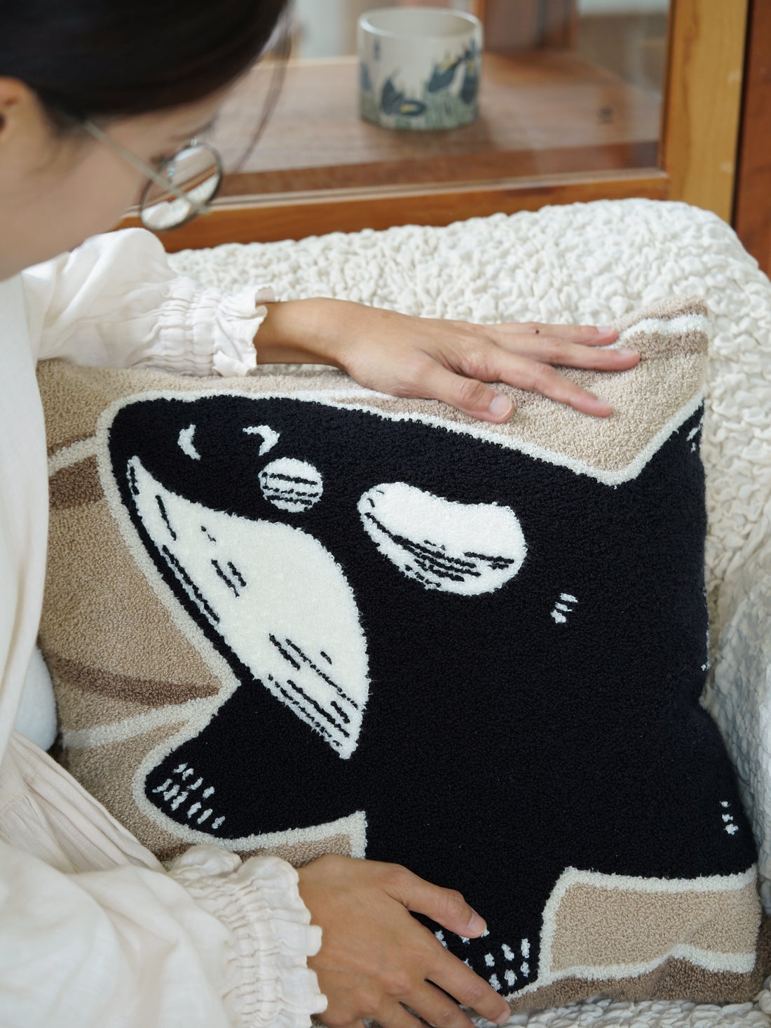 BAIYA Studio Orca Super Soft Flannel Fuzzy Cushion