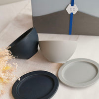 SAKUZAN Sara Gift B Set (2 Rice Bowls & 2 Small Oval Plates) - Navy x Gray