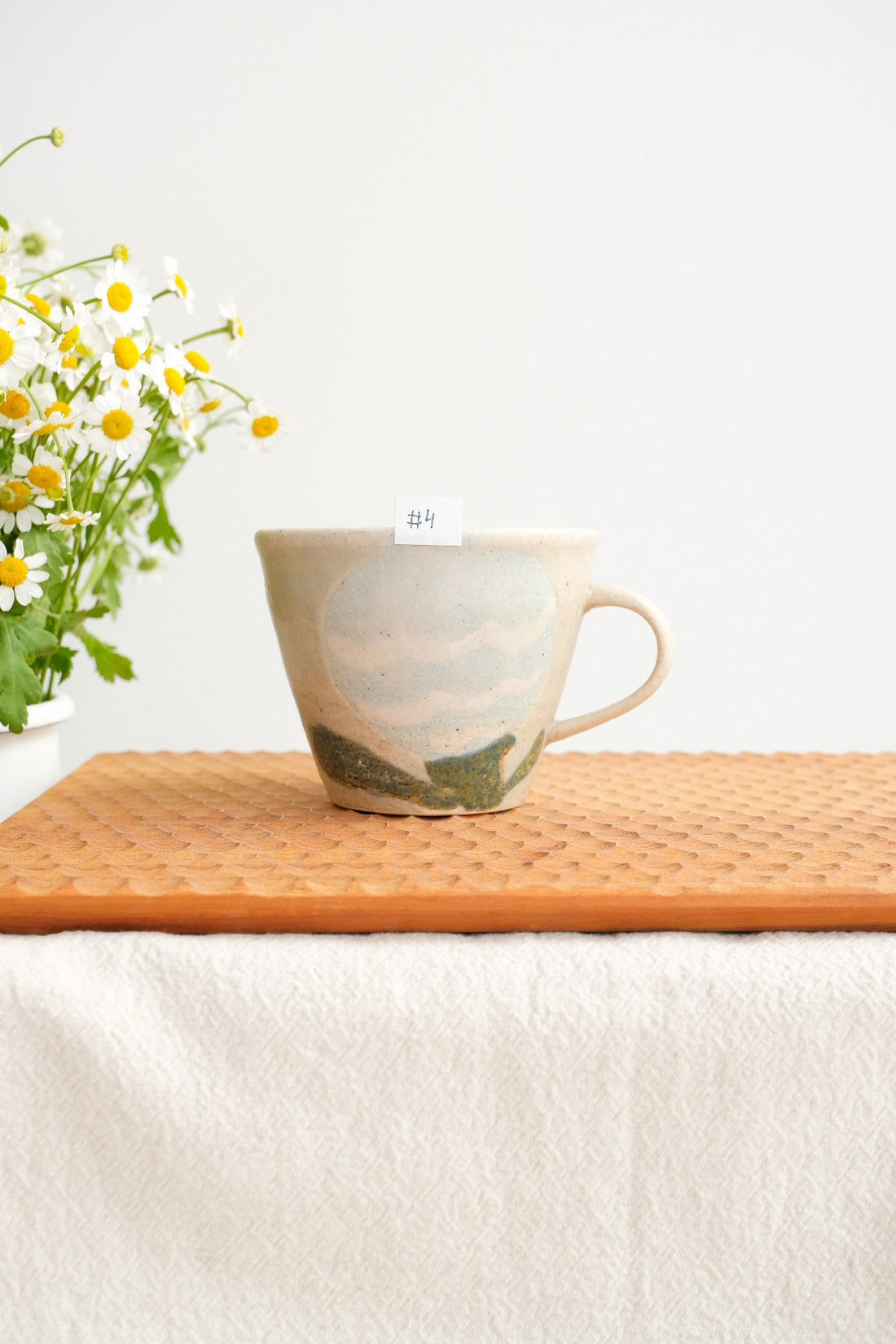 Makiko Okizawa 冲澤真纪子- Spring Mug MA01