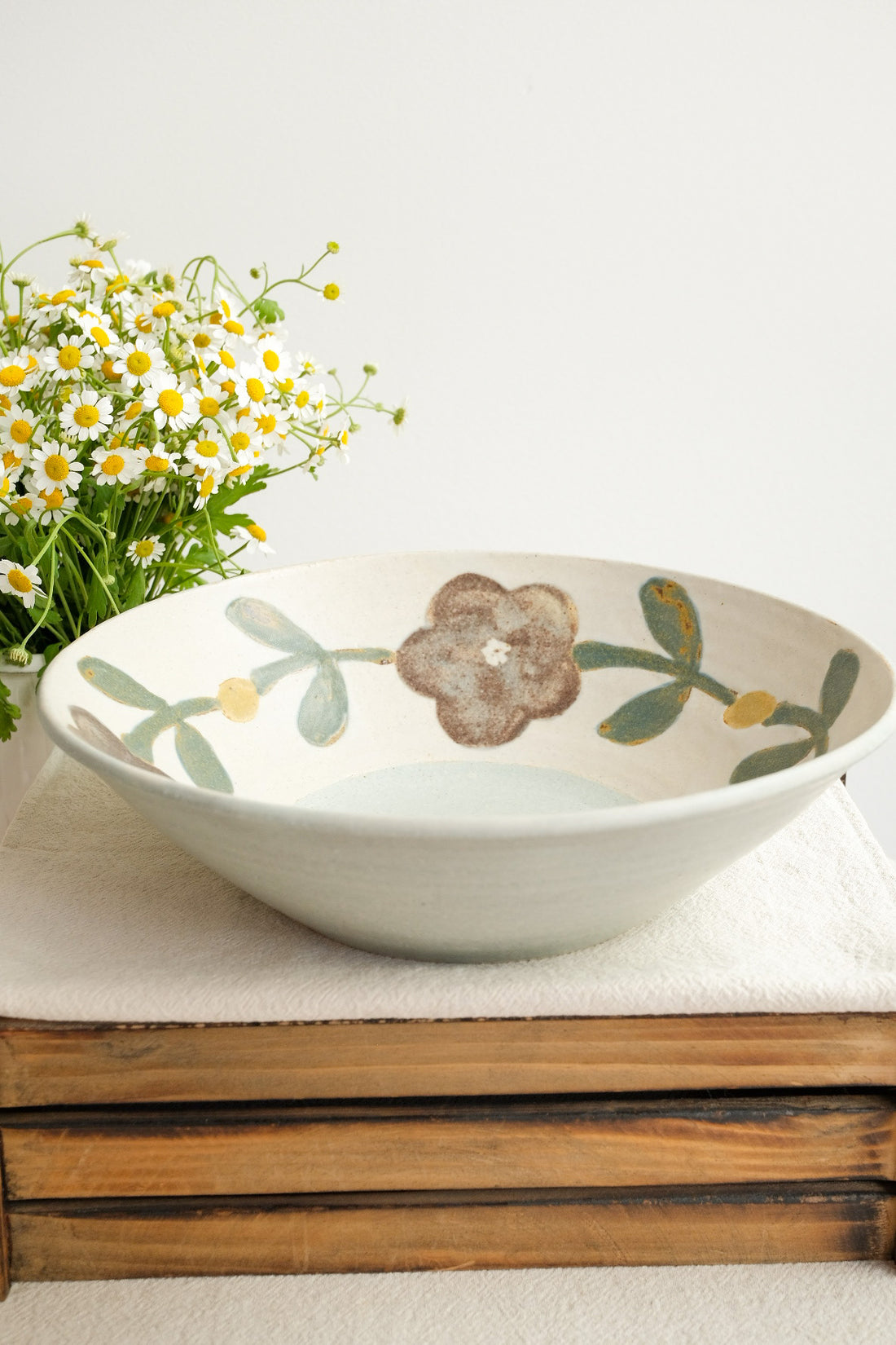 Makiko Okizawa 冲澤真纪子- Des Amies Large Bowl MA16