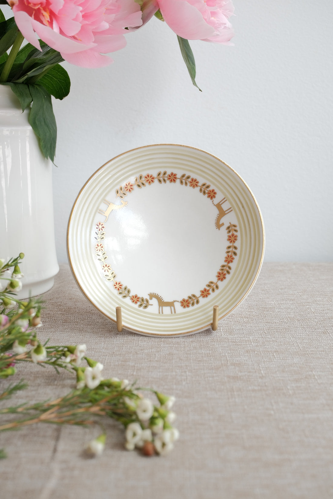 Natsumi Iino 飯野夏實 Gold Decor Small Plate - Horse NI005a