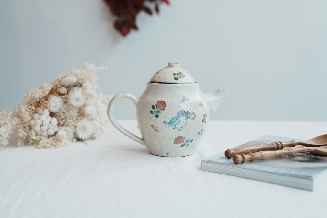 TATA Pottery Studio 田中大輝 & 田边桂- Slip Teapot TP20 #1