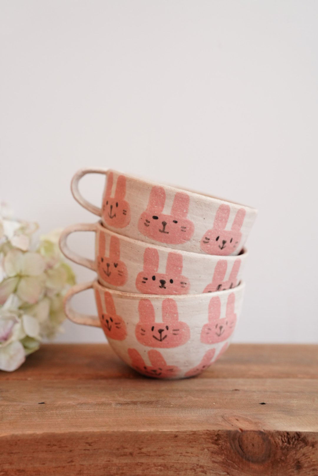 Tomotaro 岡村友太郎 - Rabbit Round Mug