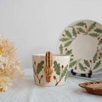 Sugar Poppo Straight Mug with Saucer - Pinecone SP19