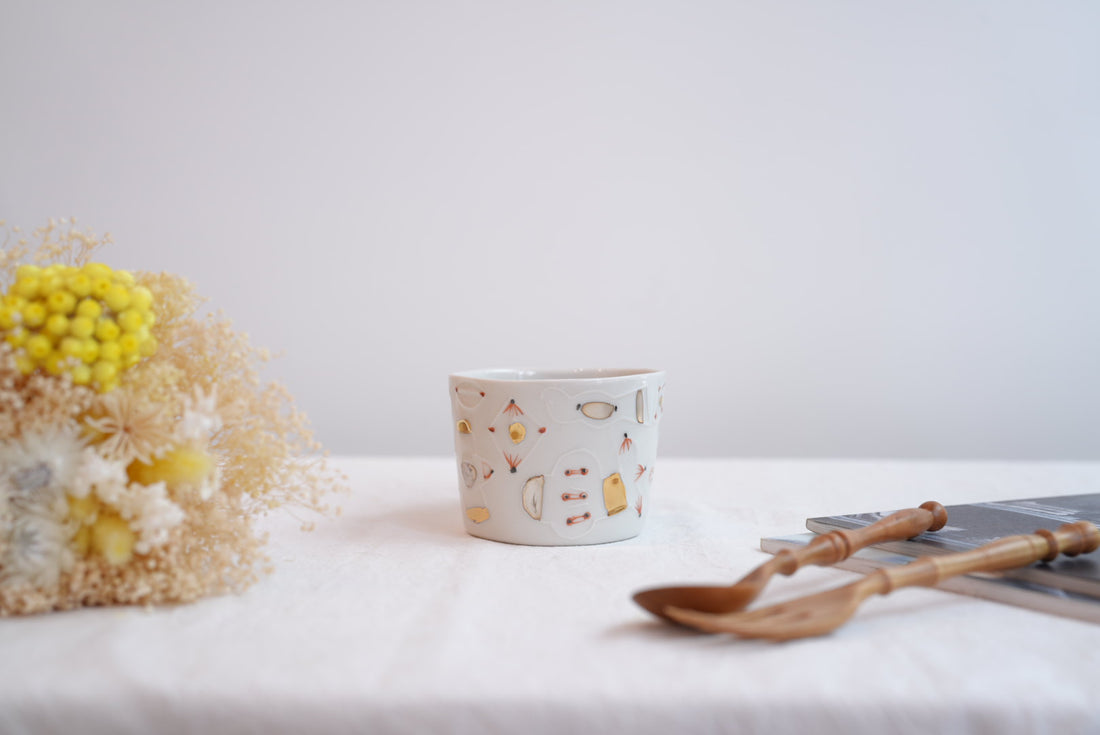 Hamasaka Naoko 浜坂尚子  Hand Painted Gold Deco Mug - HN08 #2