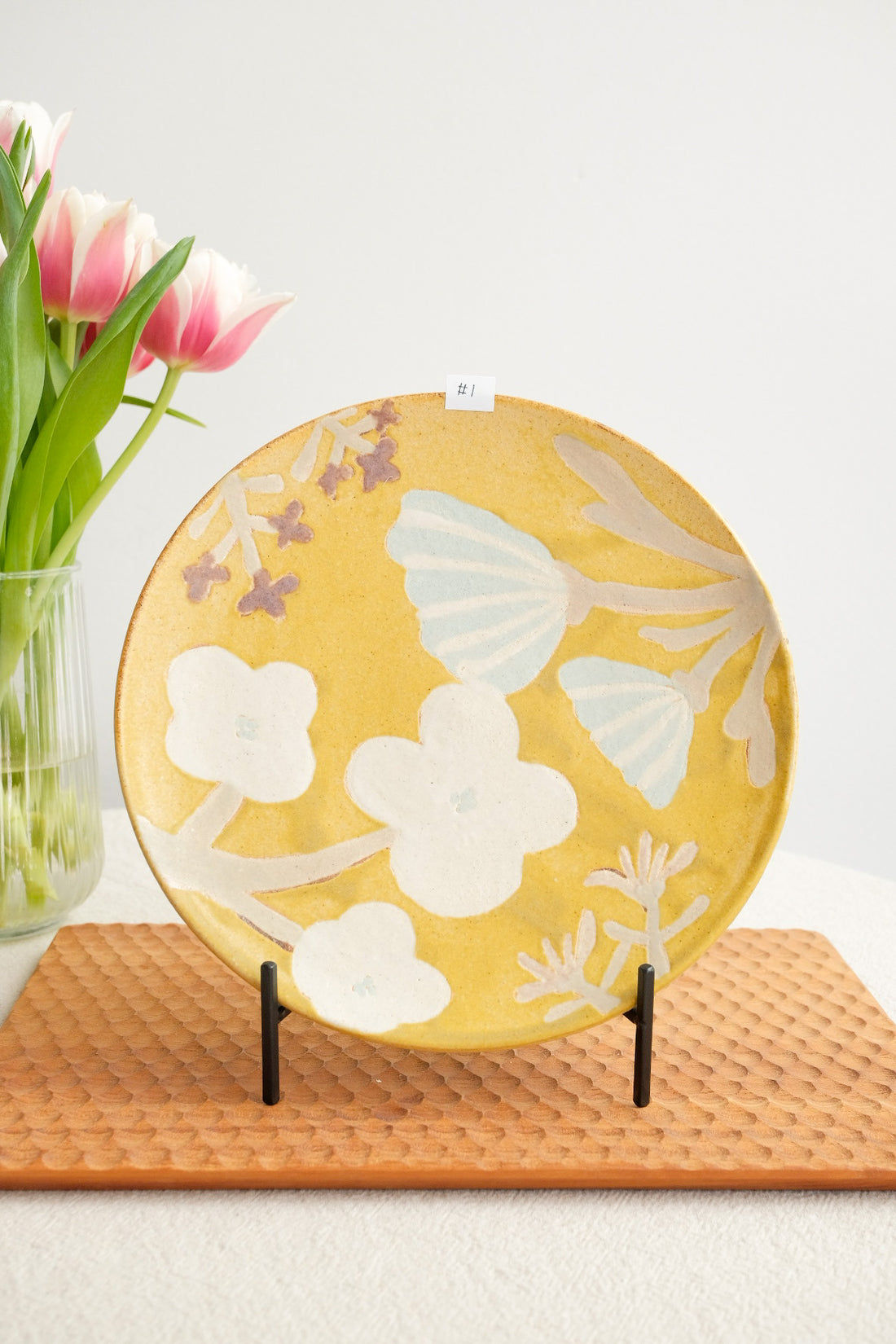 Makiko Okizawa 冲澤真纪子- 21cm Flower Plate MA08