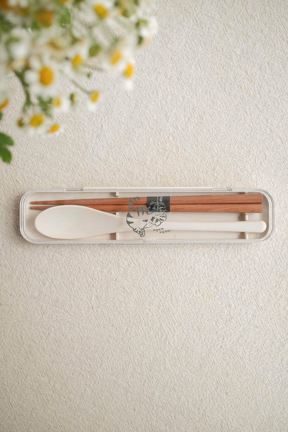 ChacoChaco Chopsticks and Spoon Set