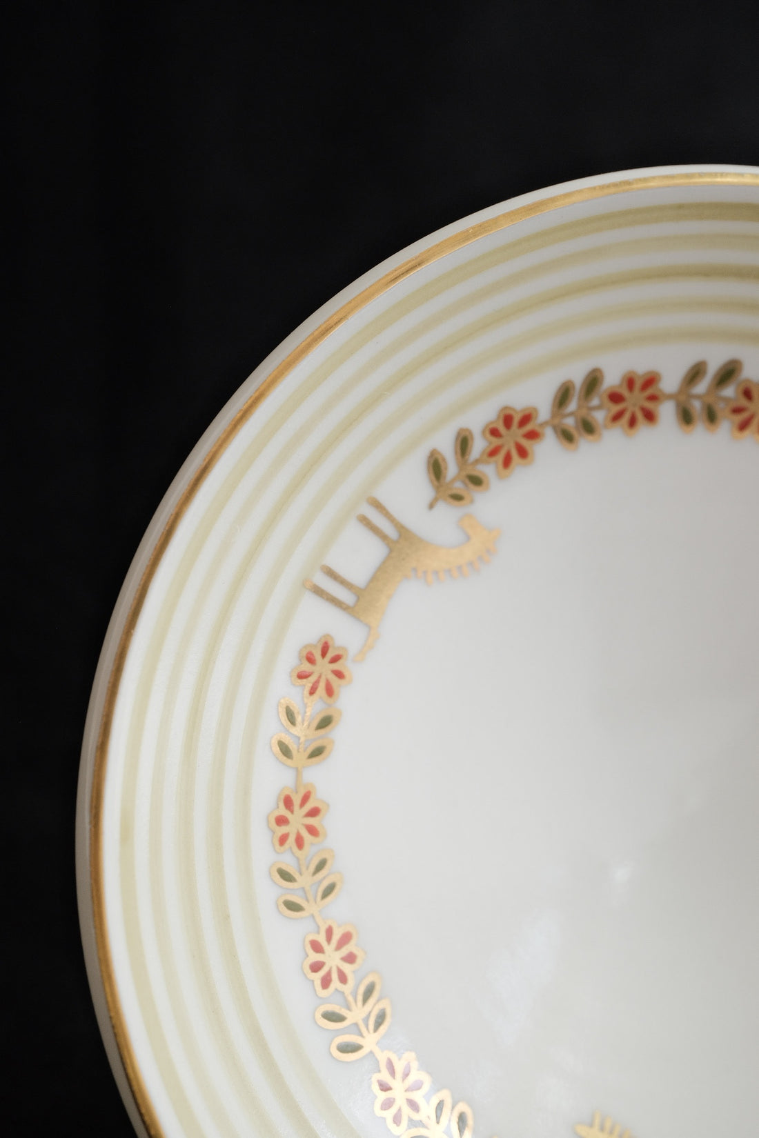 Natsumi Iino 飯野夏實 Gold Decor Small Plate - Horse NI005a