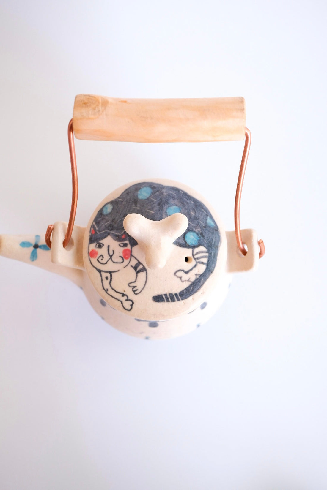 Boobee Studio 吉林三千代 - Small Teapot with Handle on the Top BS05-2