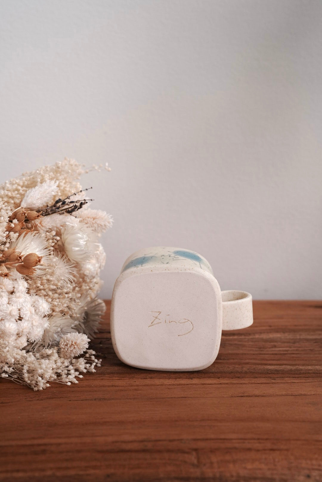 Zing Studio Hand-made Small Square Mug - Blue