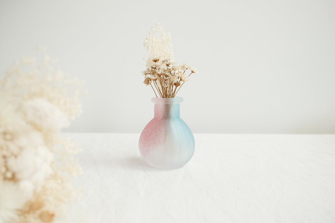 Aika x Iwasawa Glass Handmade Mini Flower Vase
