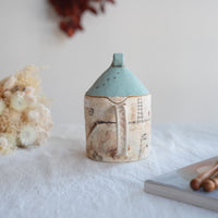 Akemi Suzuki 鈴木明美 - White Wall Collection Teapot AS24