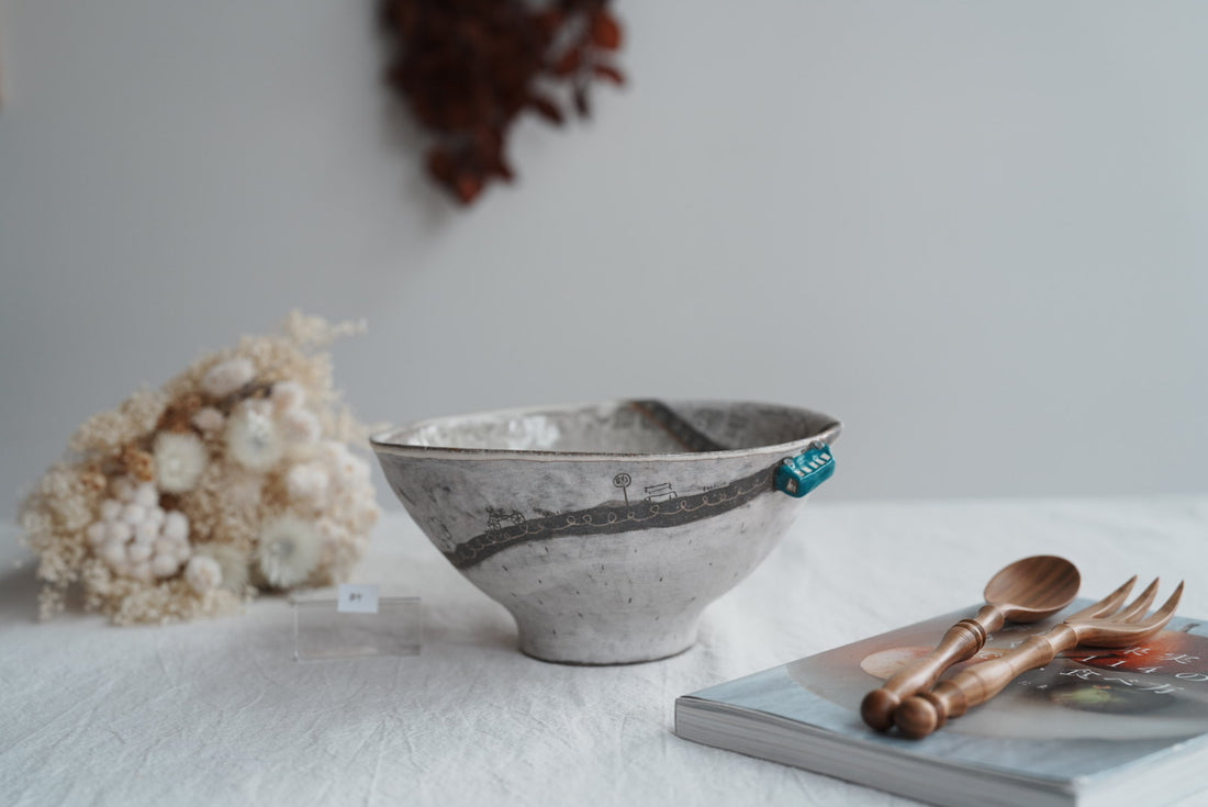 Akemi Suzuki 鈴木明美 - Blue Car Ramen Bowl - 18cm AS14b