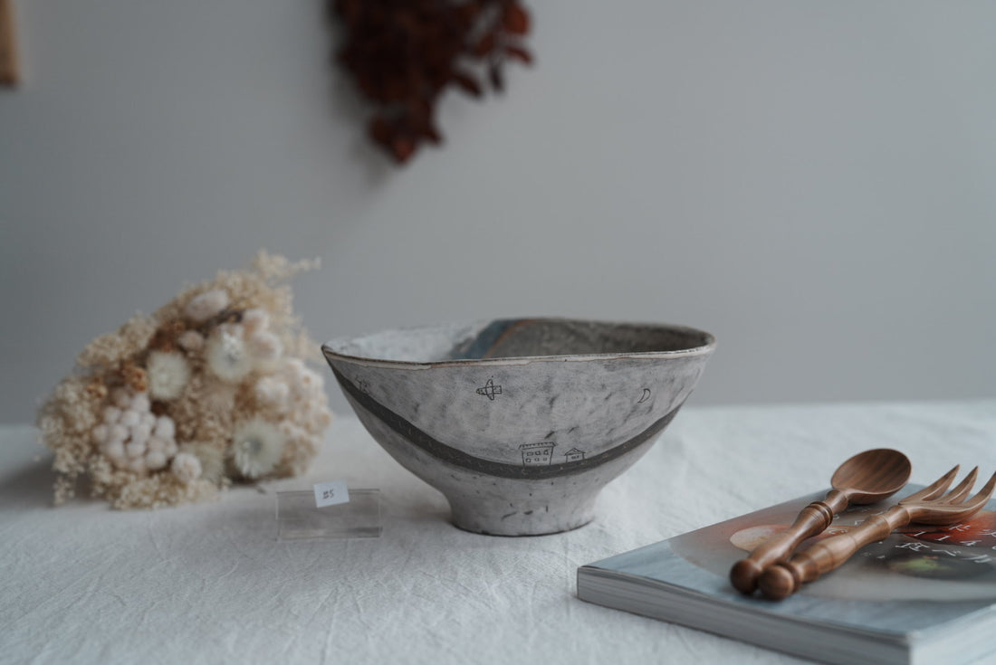 Akemi Suzuki 鈴木明美 - Red Car Ramen Bowl - 18cm AS14a