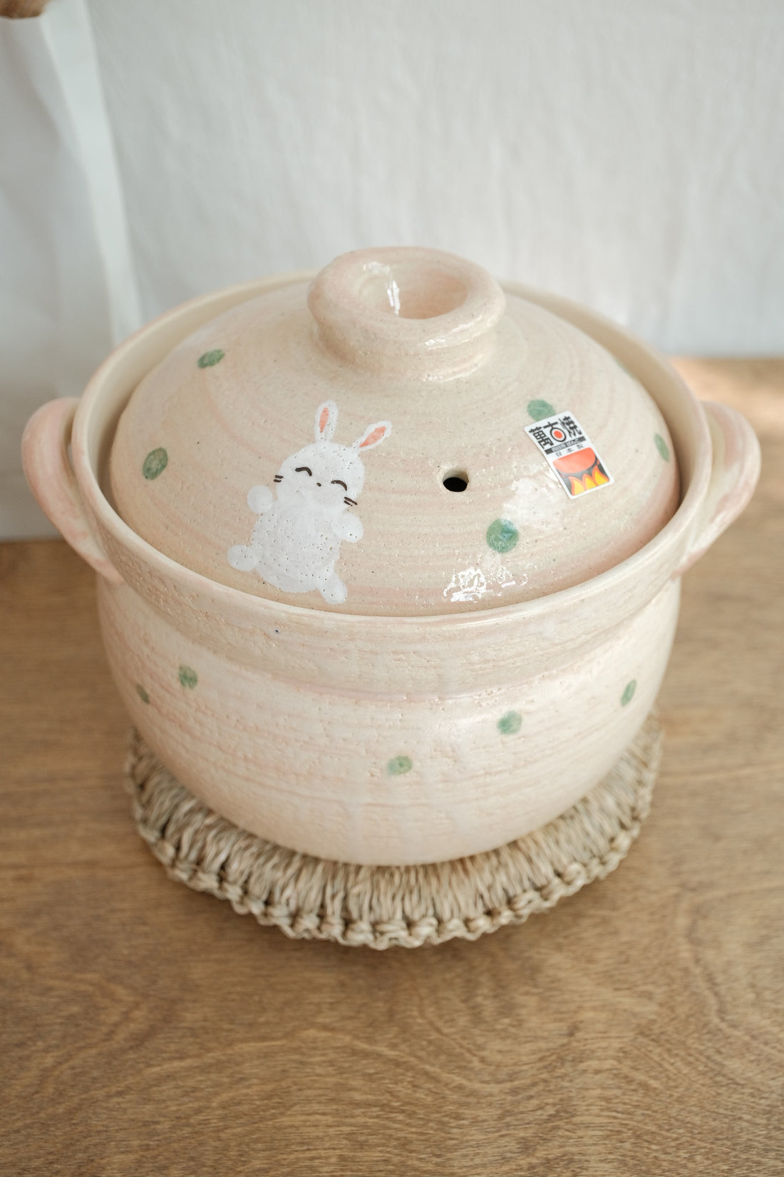 Donabe Banko Ware Double Lids Pink Bunny Clay Pot 2.2L