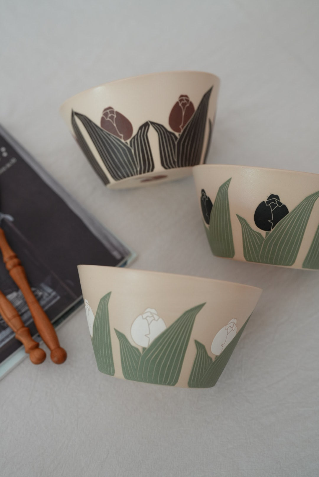 Shirogarasu Studio Black Tulip Small Bowl