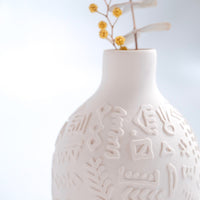 Natsumi Iino 飯野夏實 Vase NI018