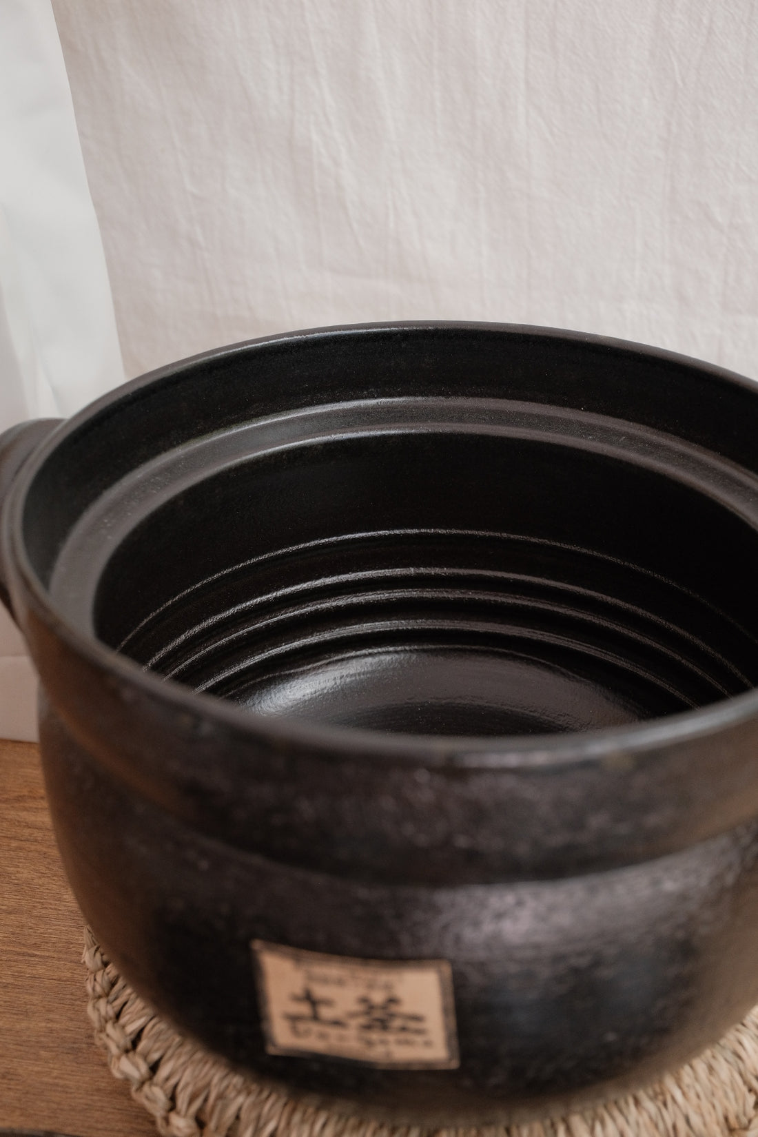 Donabe Banko Ware Double Lids Black Clay Pot 2.2L